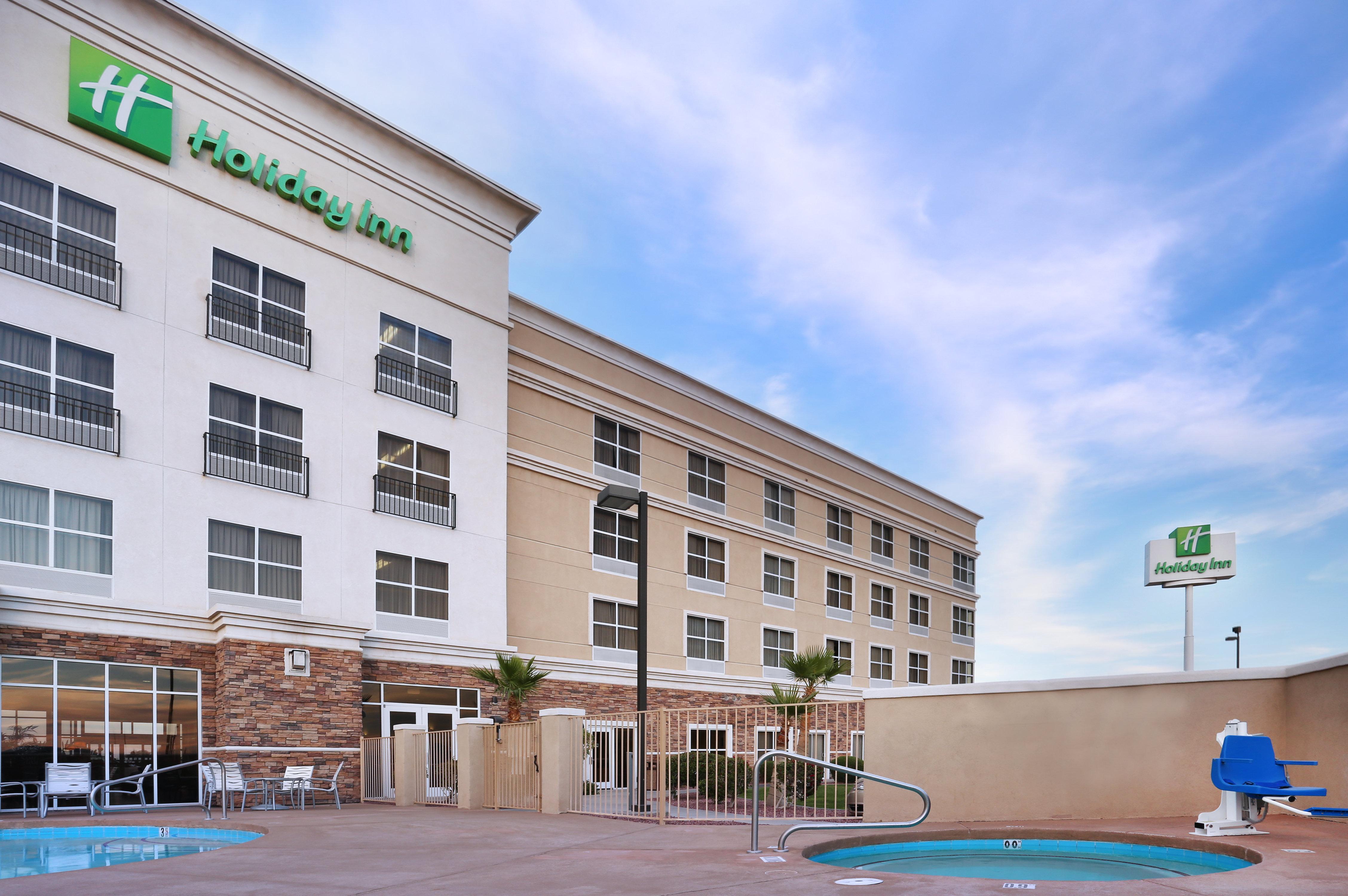 Holiday Inn Yuma, an IHG Hotel Bagian luar foto