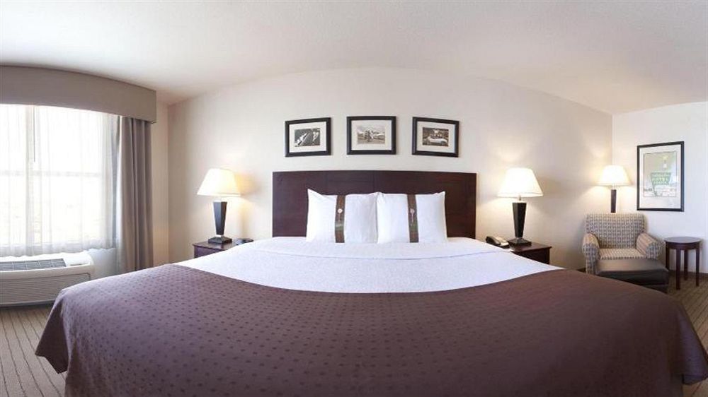 Holiday Inn Yuma, an IHG Hotel Bagian luar foto